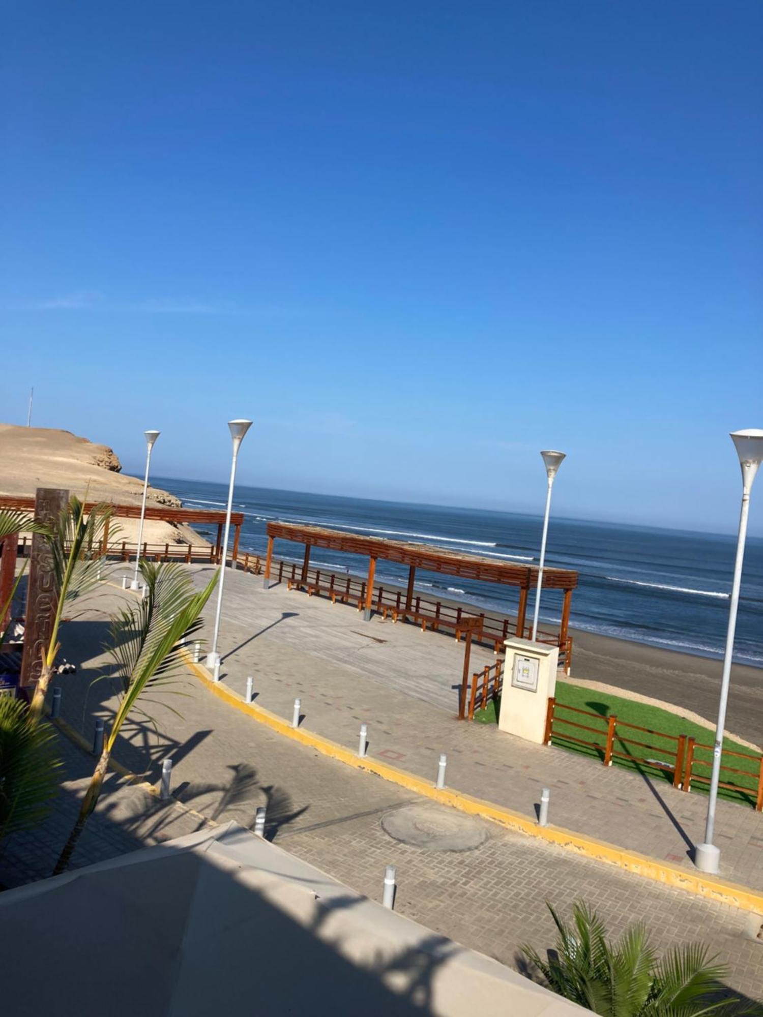 A Pousada Suenos De Chicama Puerto Malabrigo Exterior foto