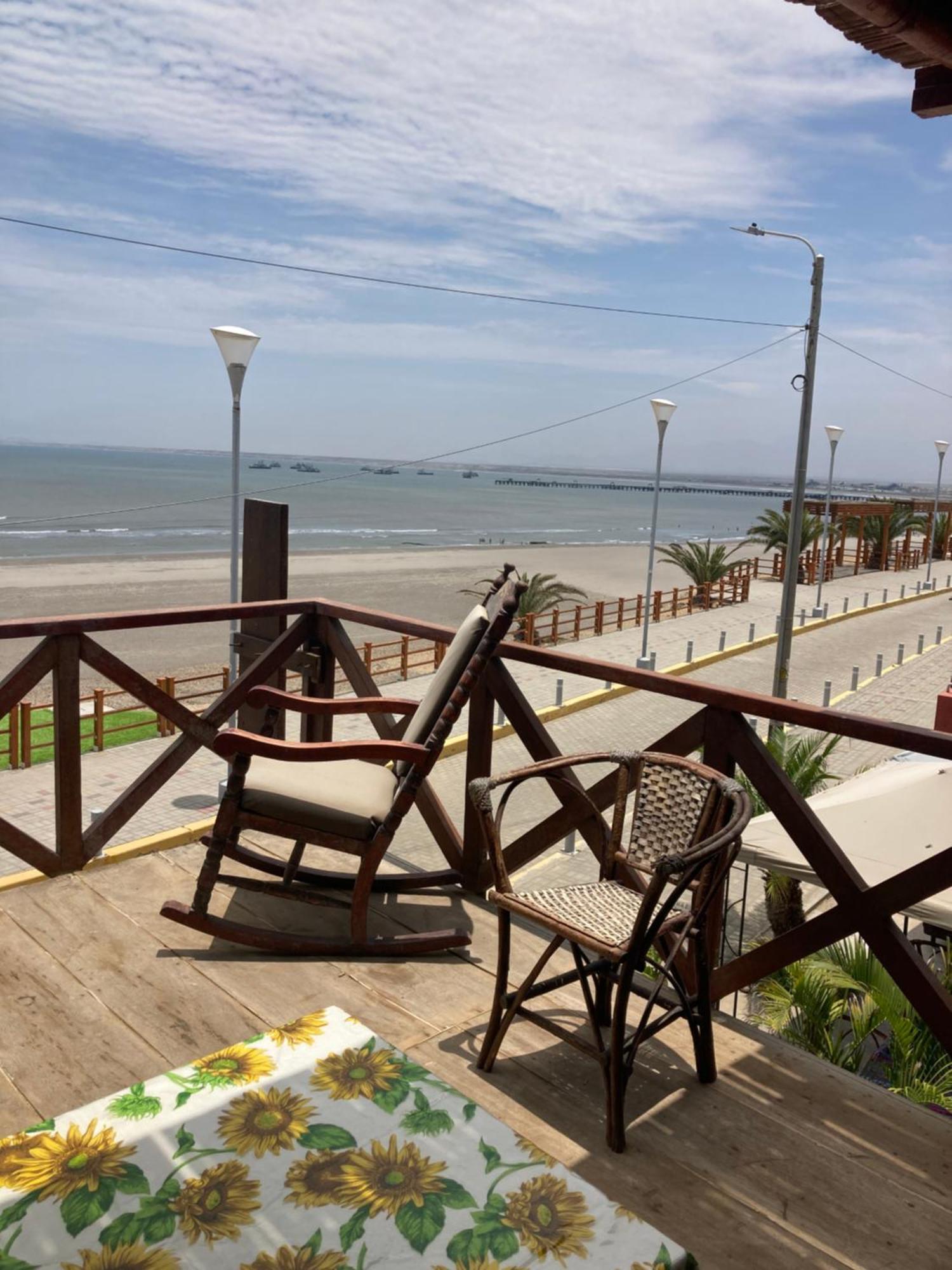 A Pousada Suenos De Chicama Puerto Malabrigo Exterior foto